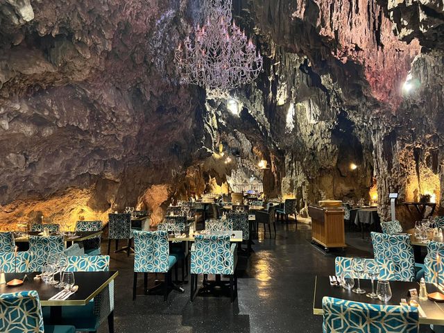 Restaurant La Grotte 